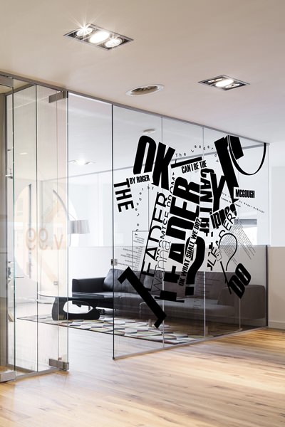 Boyalı ve Dijital Baskılı Cam Uygulaması